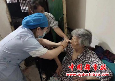 湖南衡阳：人民路社区多措并举全力推动老年人疫苗接种